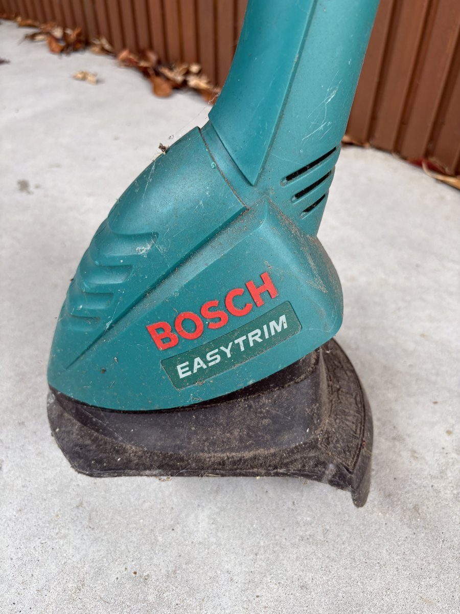 Bosch EasyTrim Elektrische Grastrimmer thumbnail 2